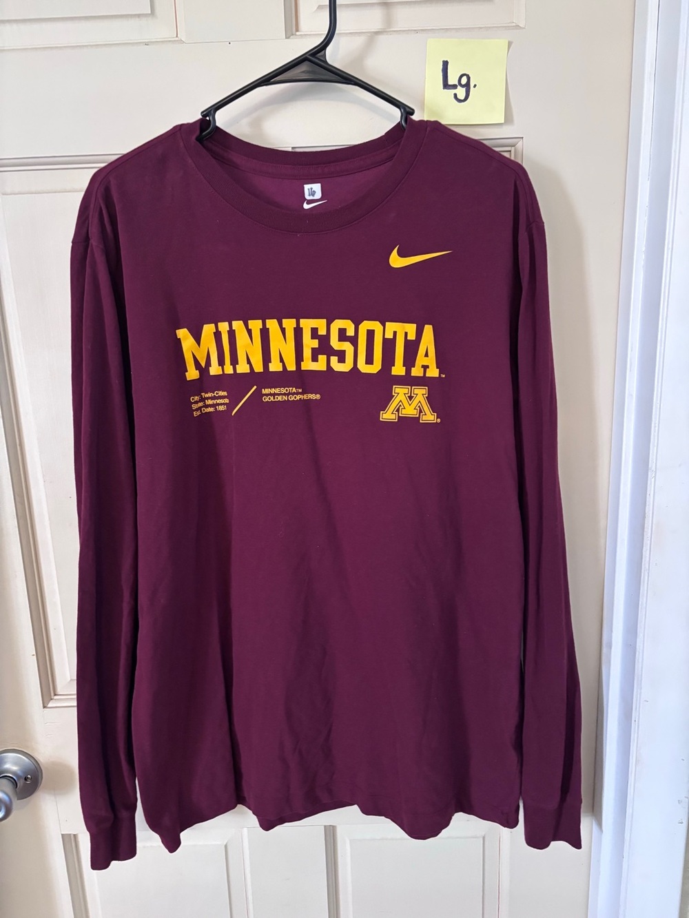 Men's Nike Minnesota Golden Gophers Sideline Long-Sleeve Shirt